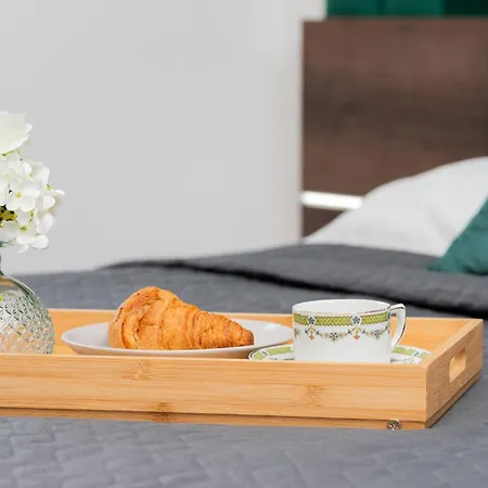 Апартаменты 9th Floor And Grey In Brzezno With Two Bedrooms And Parking By Renters Гданьск