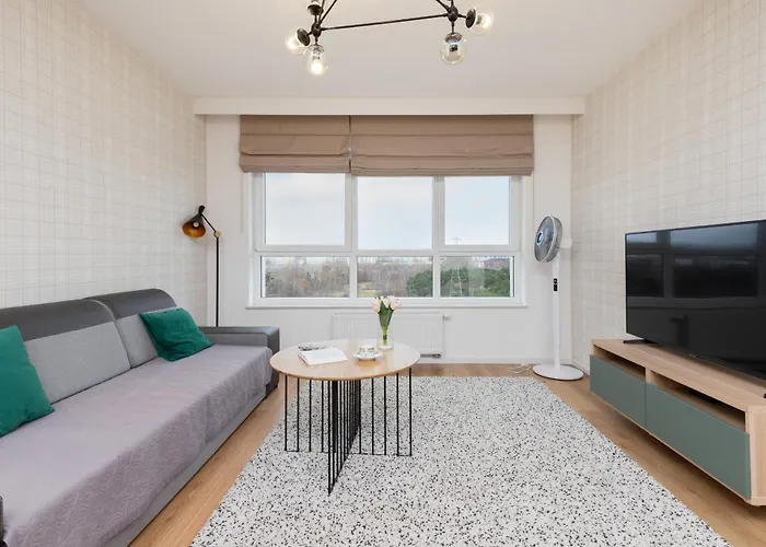 شقة 9th Floor And Grey In Brzezno With Two Bedrooms And Parking By Renters